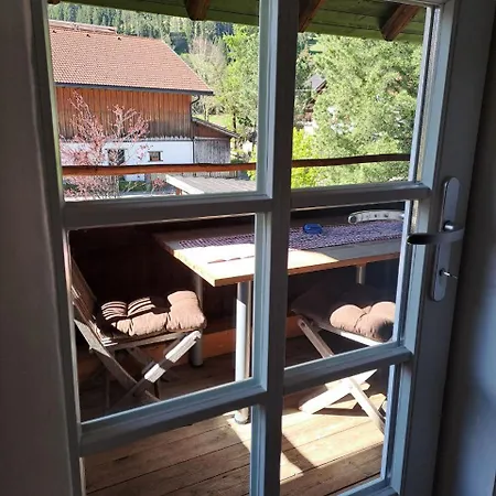 Tiroler Knusperhaeuschen