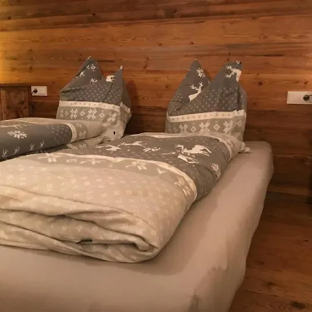 Tiroler Knusperhaeuschen Tannheim