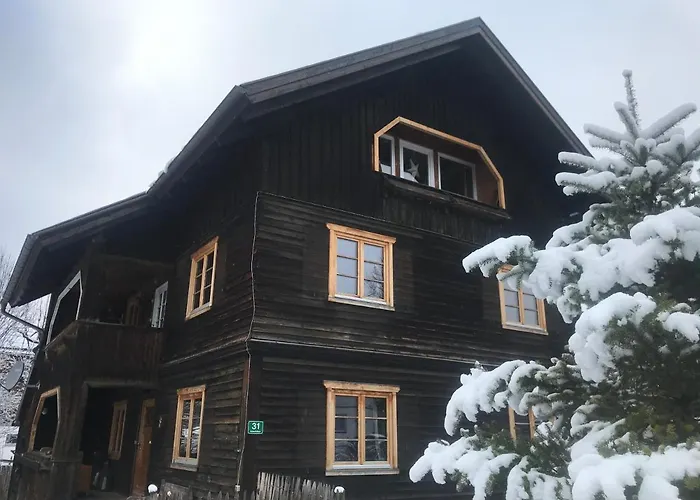 Tiroler Knusperhaeuschen Tannheim