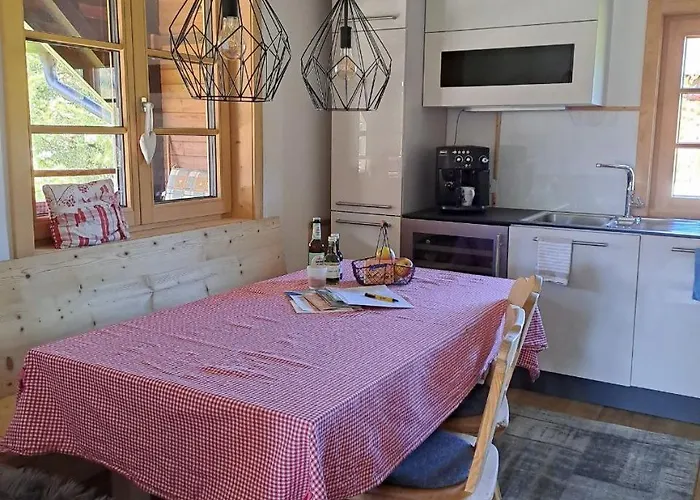 Tiroler Knusperhaeuschen *